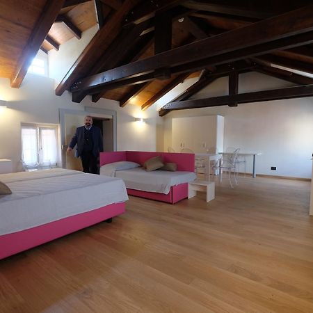 Palazzo Sacco Hostello Fossano Exteriér fotografie